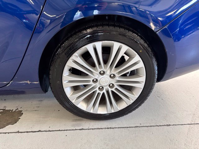 Used 2013 Buick Verano Convenience FWD image 35