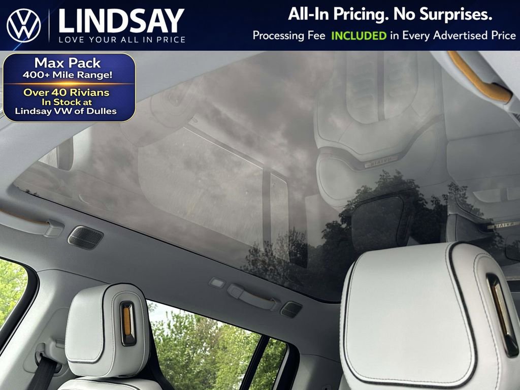 Used 2025 Rivian R1S Adventure AWD/4WD image 27