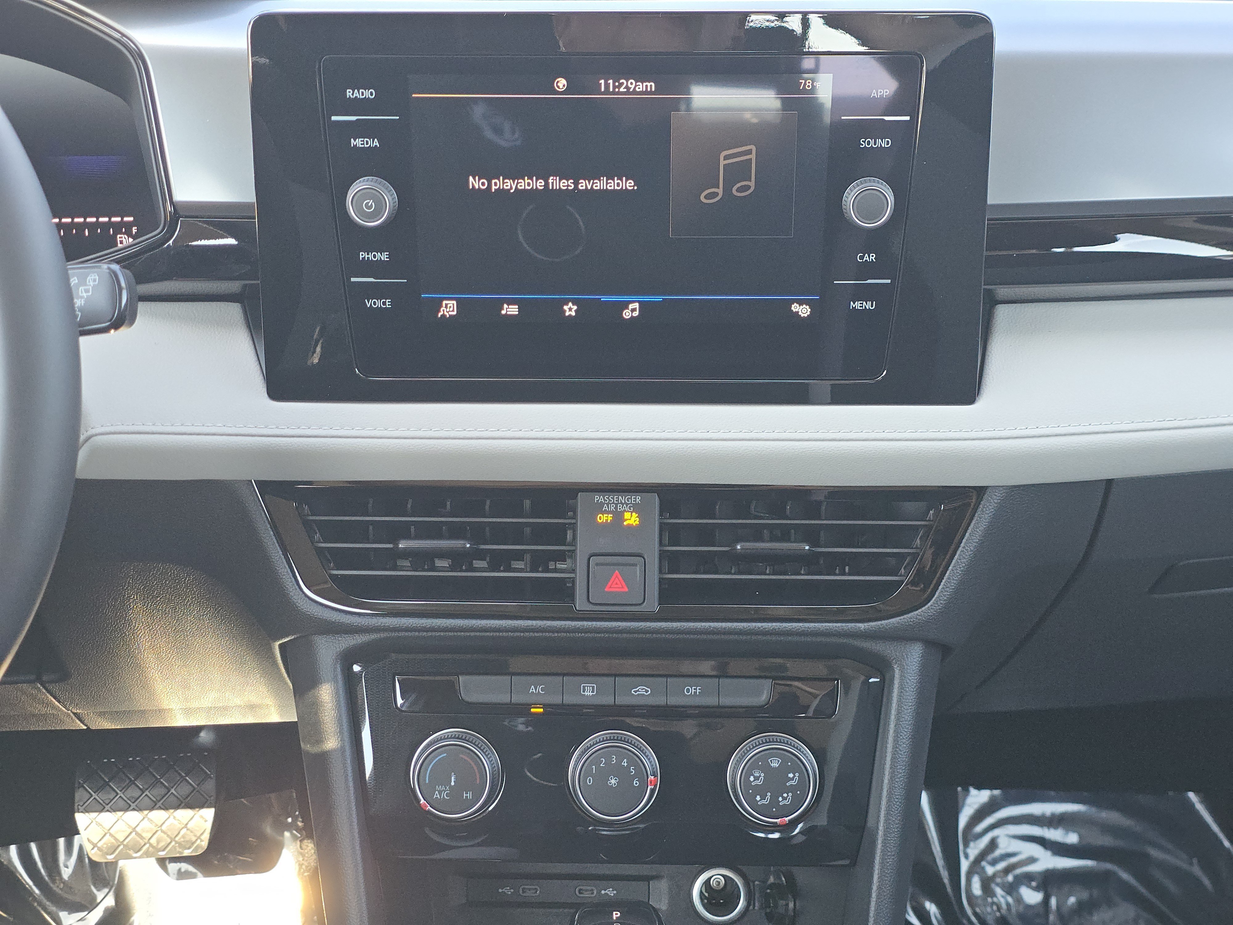 New 2027 Volkswagen Taos S FWD image 23