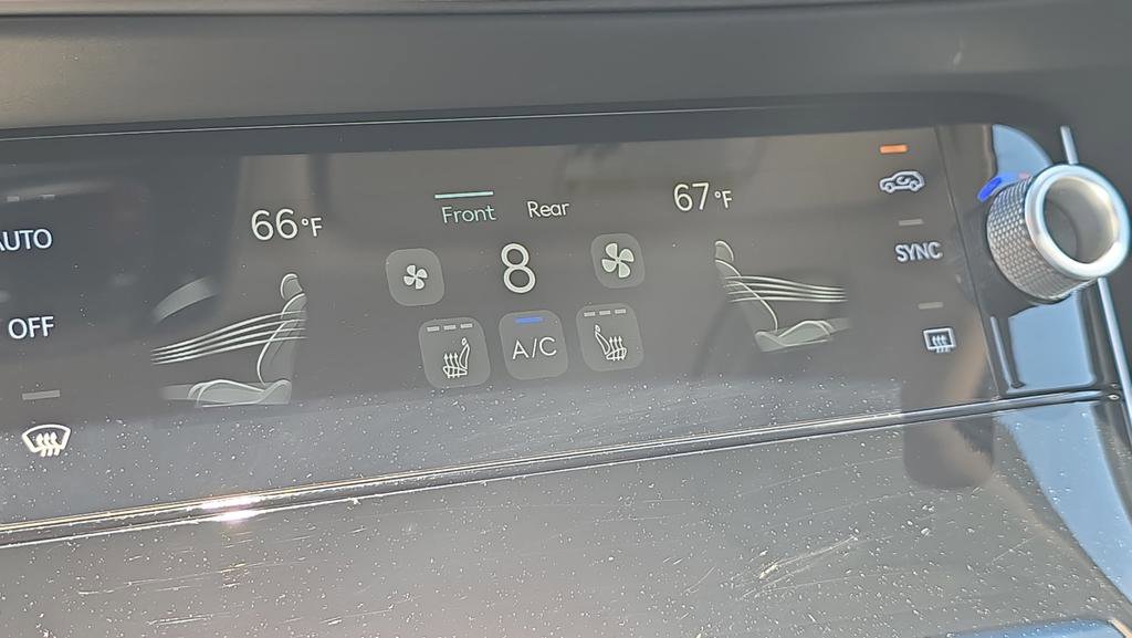 New 2026 Genesis GV70 2.5T AWD/4WD image 24