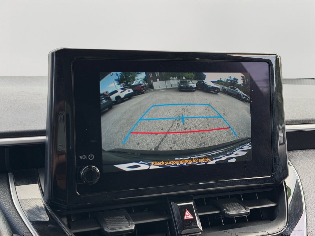 Used 2025 Toyota Corolla LE FWD image 25