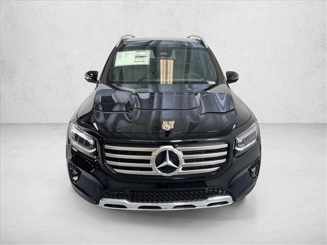 New 2026 Mercedes-Benz GLB 250 image 2