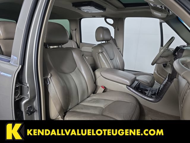 Used 2003 GMC Yukon XL Denali AWD/4WD image 28