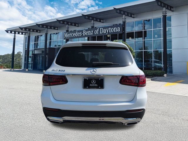 Certified 2021 Mercedes-Benz GLC 300 w/ Premium Package image 4