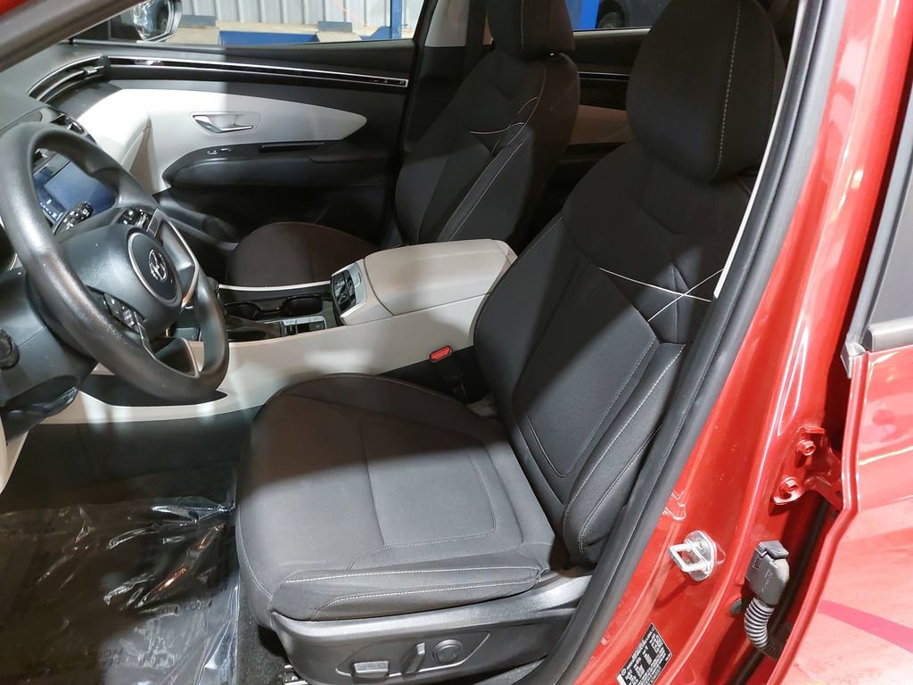 Used 2022 Hyundai Tucson SEL image 16