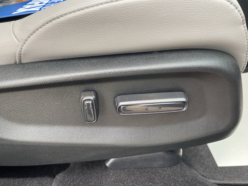 Used 2022 Honda CR-V EX-L image 12