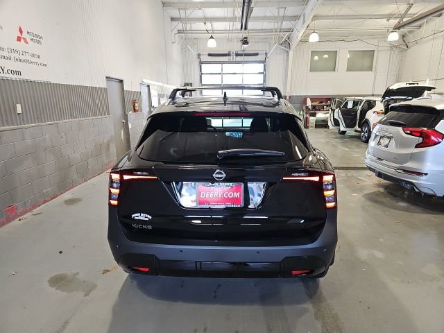 New 2026 Nissan Kicks SV image 4