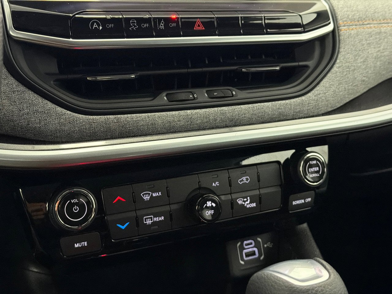 Used 2022 Jeep Compass Sport image 27