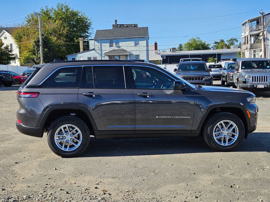 New 2025 Jeep Grand Cherokee Laredo X w/ Luxury Tech Group I image 6