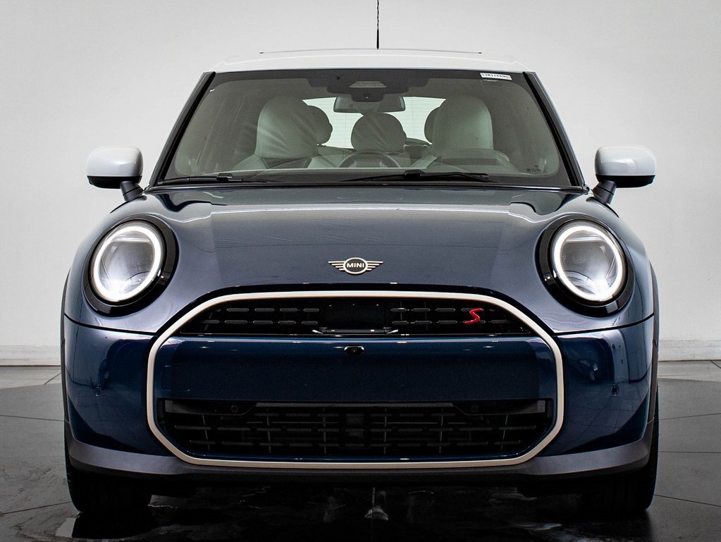 New 2026 MINI Cooper S image 2