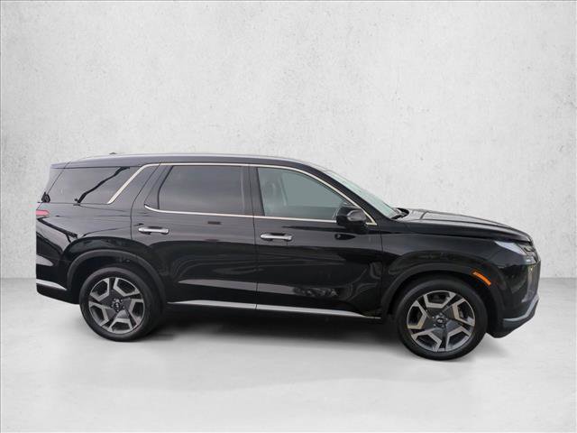 Used 2025 Hyundai Palisade SEL FWD image 4