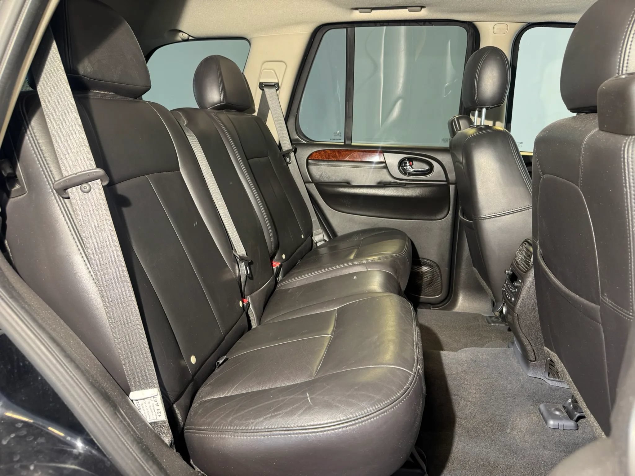 Used 2007 GMC Envoy Denali AWD/4WD image 27