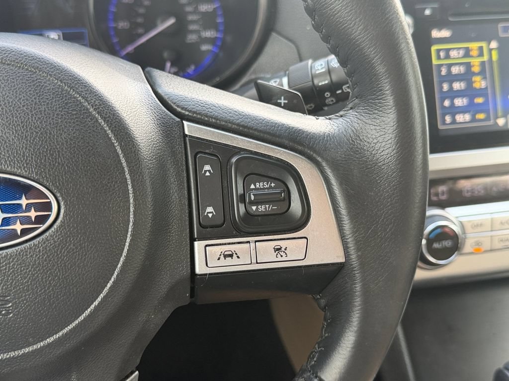 Used 2017 Subaru Outback 2.5i Limited AWD/4WD image 25