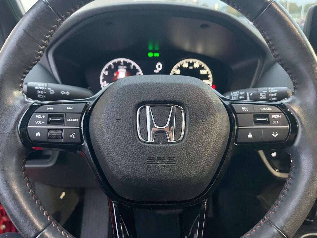 Certified 2025 Honda HR-V Sport image 16