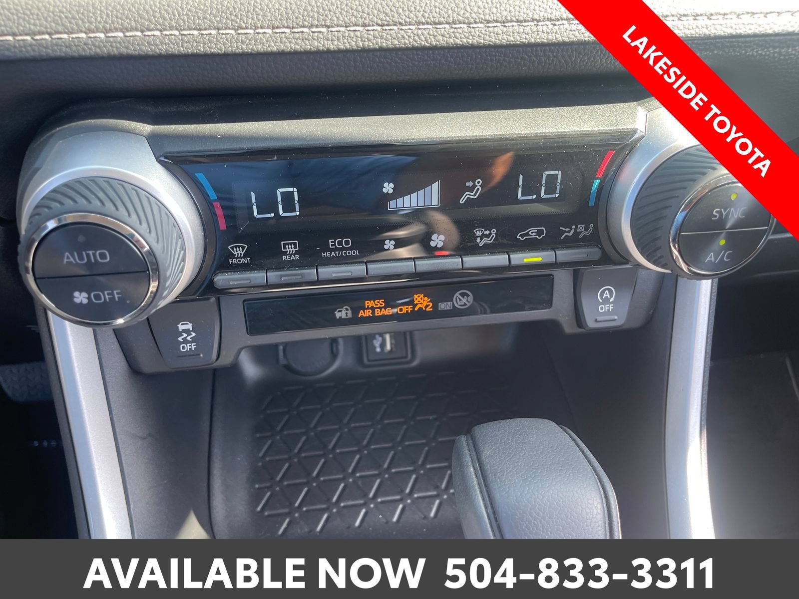 Certified 2025 Toyota RAV4 XLE FWD image 27