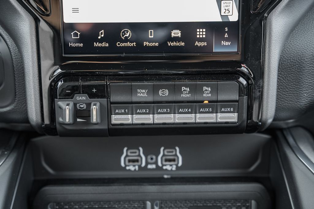 New 2026 RAM 2500 Big Horn AWD/4WD image 26