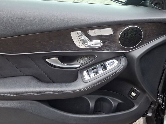 Used 2022 Mercedes-Benz GLC 300 4MATIC image 13