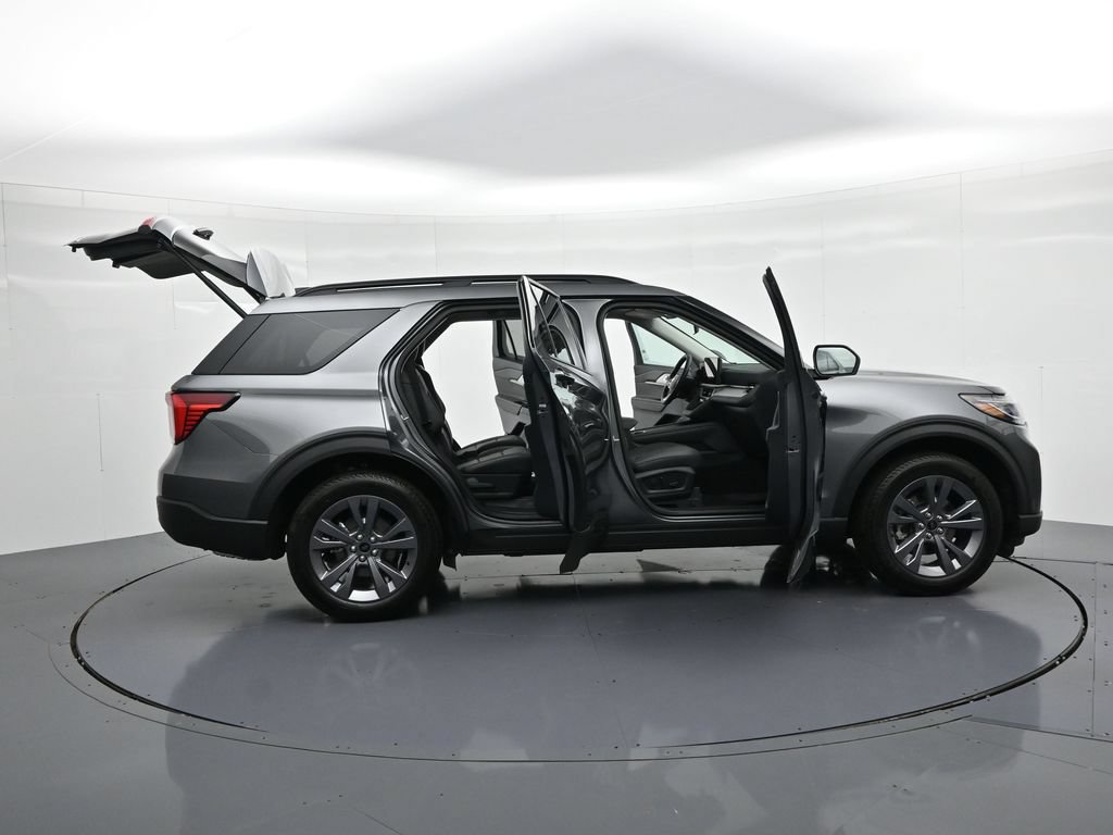 New 2026 Ford Explorer Active w/ Active Comfort Package AWD/4WD image 27