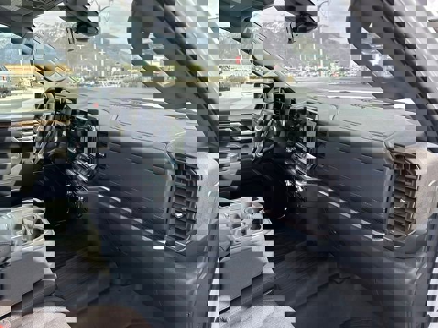 Certified 2023 GMC Sierra 1500 SLE image 18