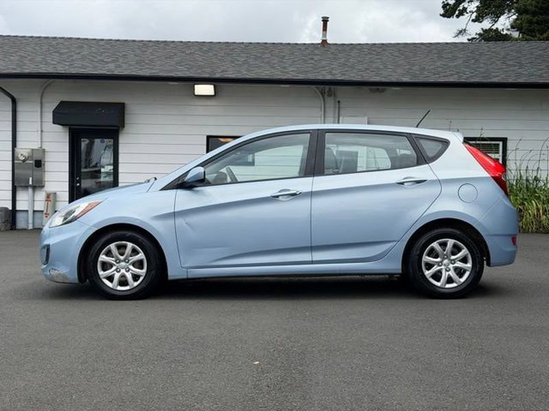 Used 2014 Hyundai Accent GS FWD image 9