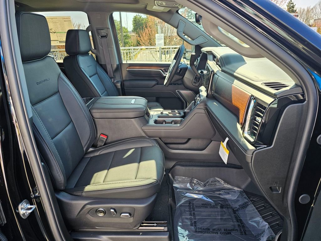 New 2026 GMC Sierra 3500 Denali image 11