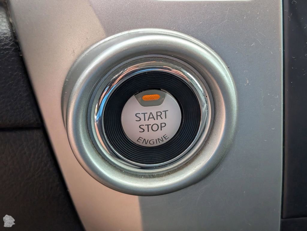 Used 2019 Nissan Titan SV RWD image 22