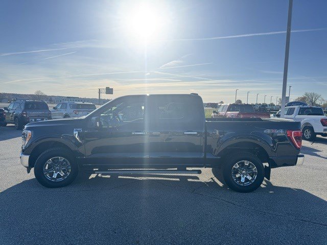 Certified 2022 Ford F150 XLT w/ Equipment Group 302A High image 5