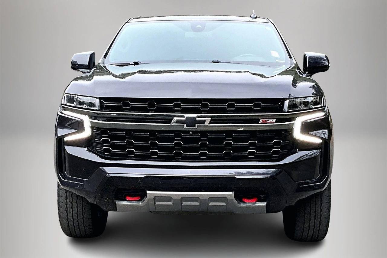 Used 2022 Chevrolet Tahoe Z71 w/ Luxury Package image 3