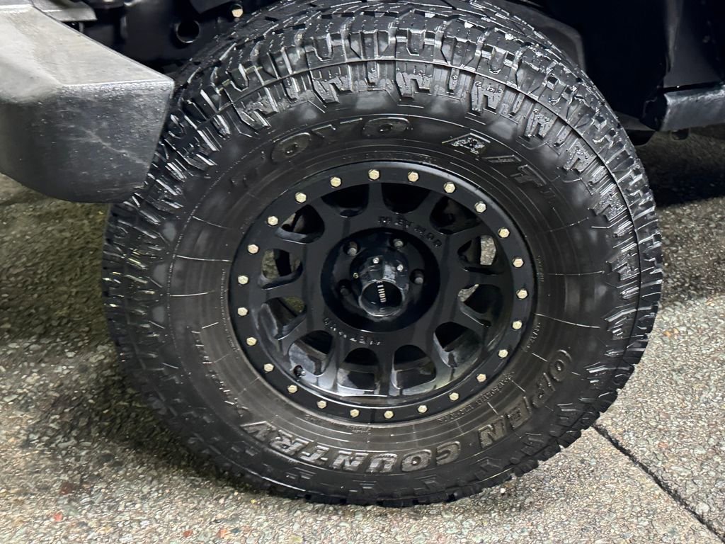 Used 2015 Jeep Wrangler Unlimited Sport image 19