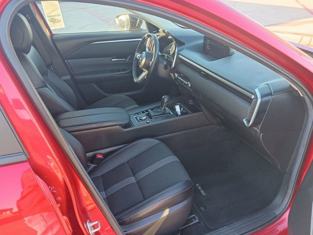 Used 2025 MAZDA CX-50 AWD 2.5 S w/ Premium Package image 9