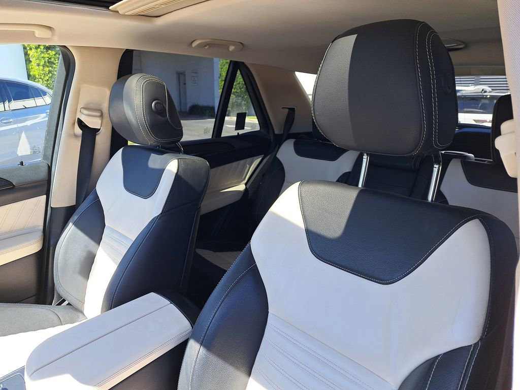 Used 2018 Mercedes-Benz GLE 43 AMG 4MATIC image 23