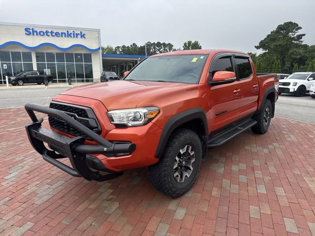 Used 2016 Toyota Tacoma TRD Off-Road w/ Towing Package AWD/4WD image 1