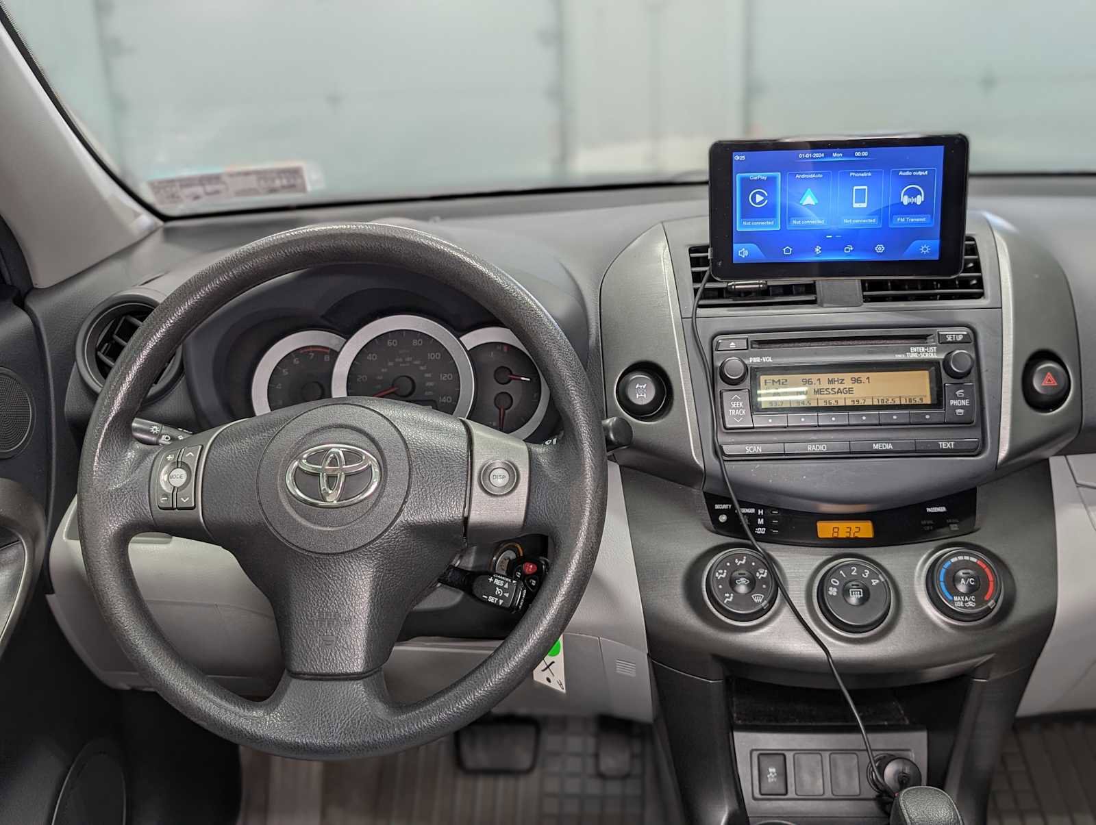 Used 2012 Toyota RAV4 4WD w/ Upgrade Value Pkg image 5