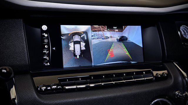 Used 2020 Rolls-Royce Cullinan AWD/4WD image 12
