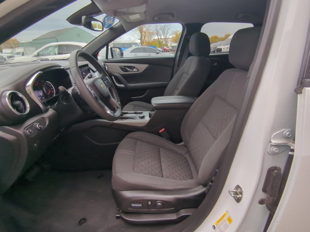 Used 2022 Chevrolet Blazer LT image 4