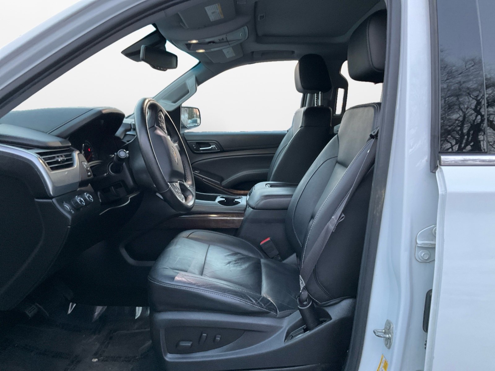 Used 2017 Chevrolet Tahoe LT image 9