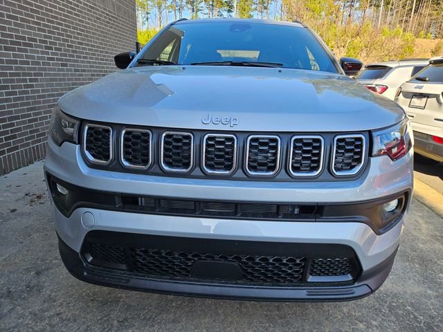 New 2025 Jeep Compass Latitude w/ Sun & Sound Group AWD/4WD image 2