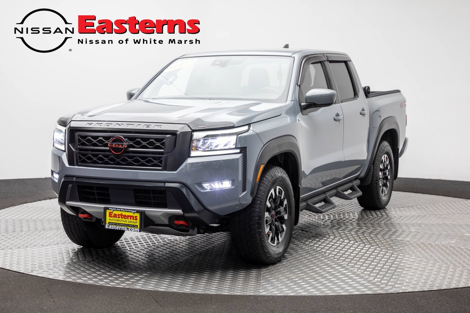 Used 2023 Nissan Frontier PRO-4X w/ Technology Package AWD/4WD image 1