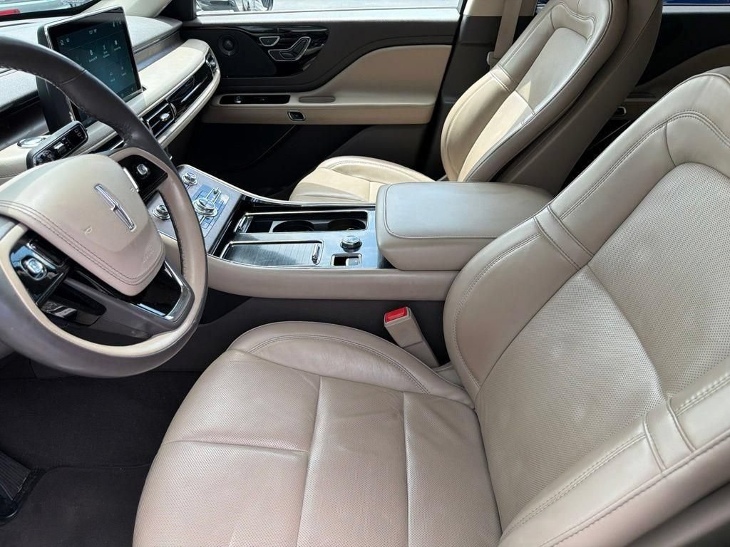 Used 2021 Lincoln Aviator Reserve w/ Elements Package Plus RWD image 12