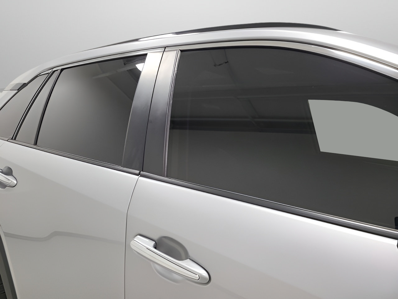 Used 2022 Toyota RAV4 Limited AWD/4WD image 11