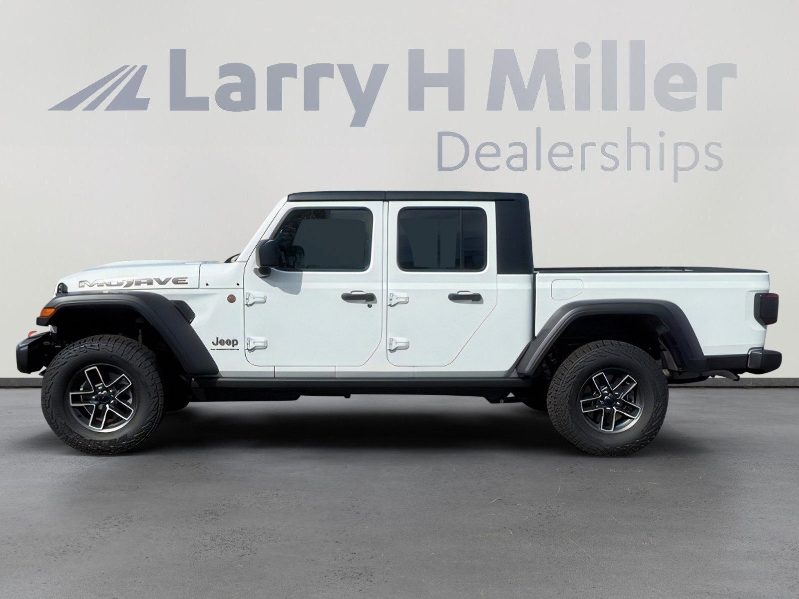 New 2026 Jeep Gladiator Mojave image 2