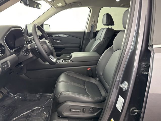 Certified 2025 Honda Pilot EX-L image 27