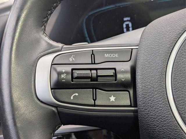 Used 2025 Kia Sportage EX w/ EX Premium Package image 21