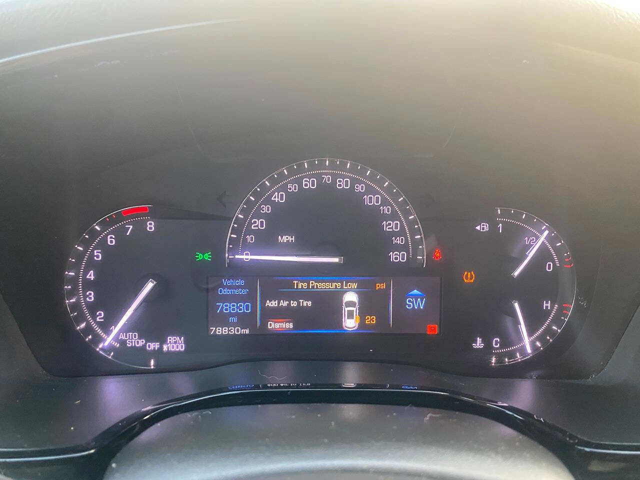 Used 2017 Cadillac XT5 FWD image 20