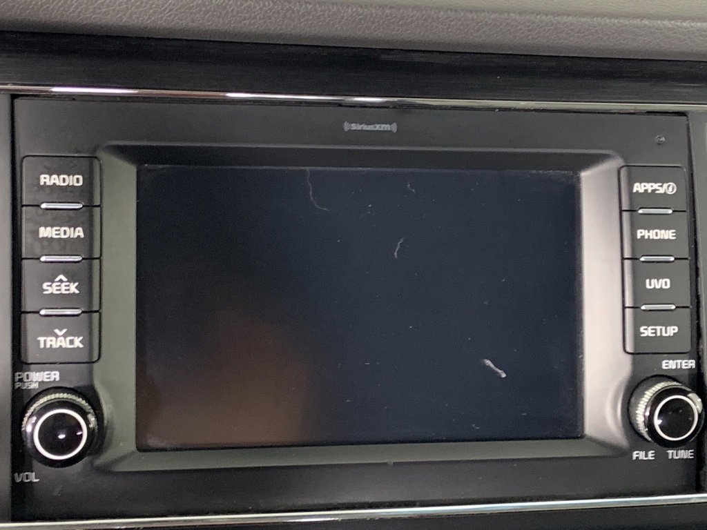 Used 2017 Kia Sedona LX w/ LX Essentials Premium Package image 10