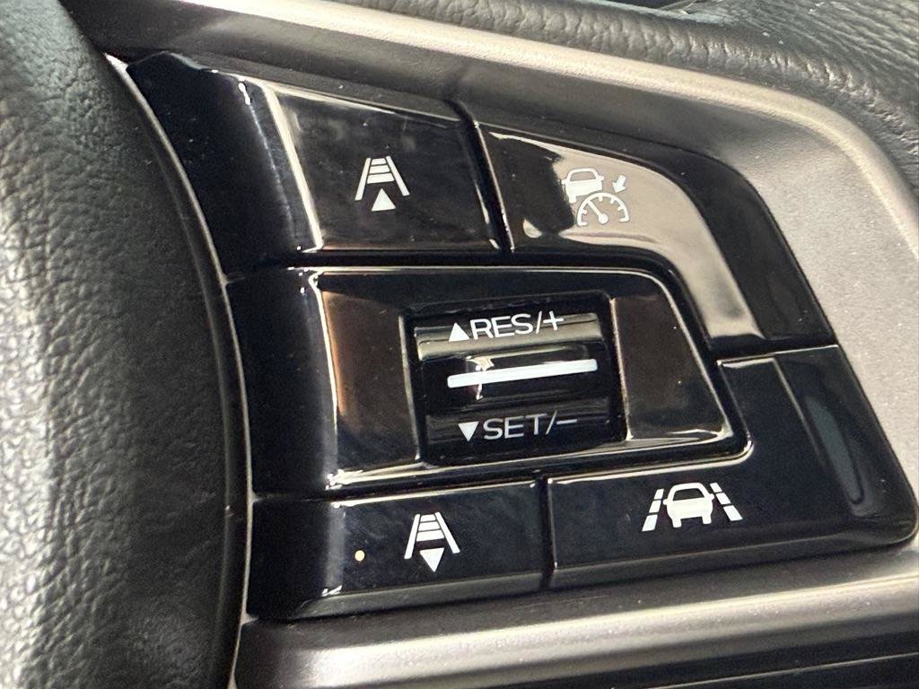 Used 2018 Subaru Legacy 3.6R Limited AWD/4WD image 23