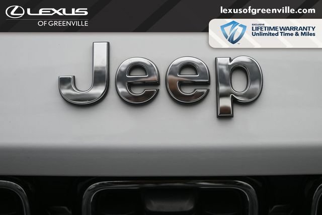 Used 2023 Jeep Grand Cherokee L Overland w/ Advanced Protech Group III AWD/4WD image 35