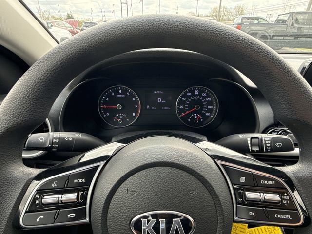 Used 2020 Kia Forte LXS FWD image 11