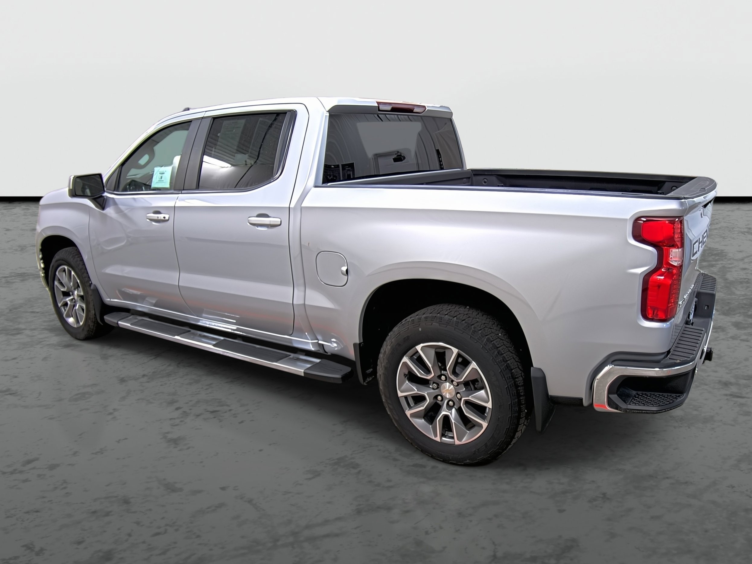 Certified 2022 Chevrolet Silverado 1500 LT image 2