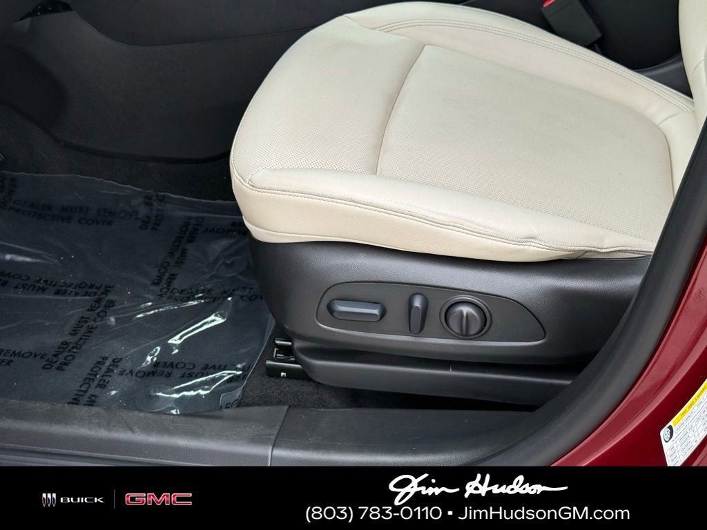 Used 2025 Buick Encore GX Sport Touring w/ Comfort Package FWD image 20